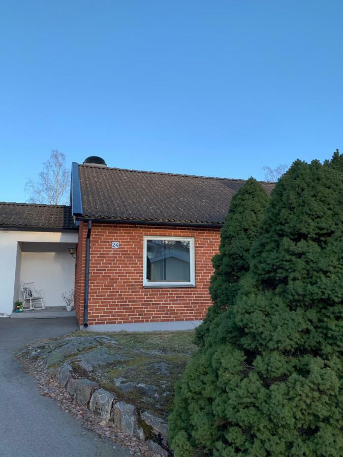 Cozy House In Kosta Center Surrounding With Swedish Nature Eksteriør billede